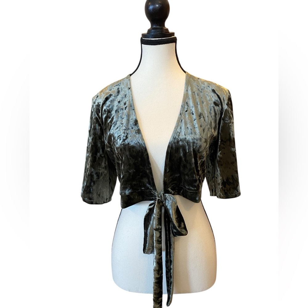 Crushed Velvet Tie-Front Cropped Top in Olive Green One Size made in Italy 🇮🇹